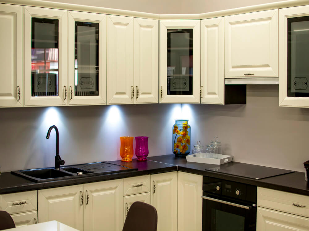 Mastering the kitchen: Interior design tips for style and functionality
